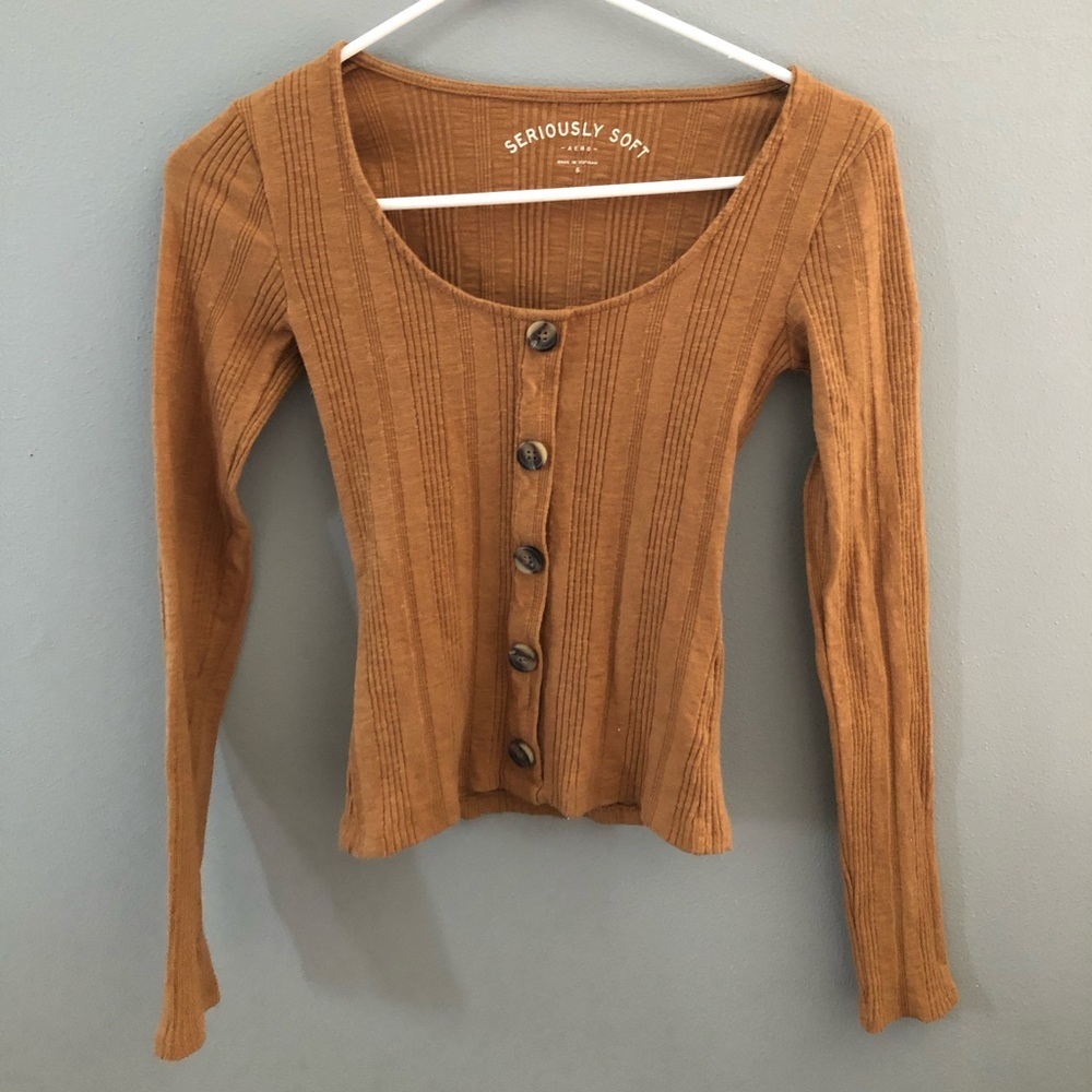 NWOT Aeropostale Mustard Yellow Longsleeve Shirt